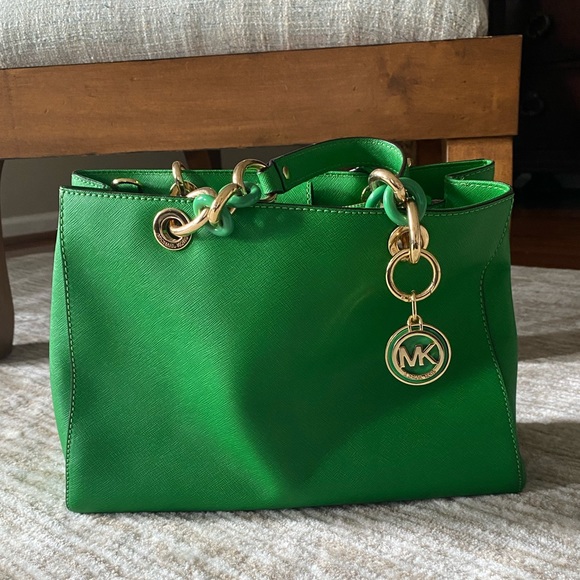 Michael Kors Tote - Picture 1 of 11
